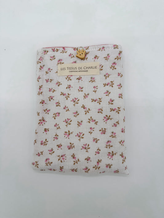 Housse fleurie pour livre de poche